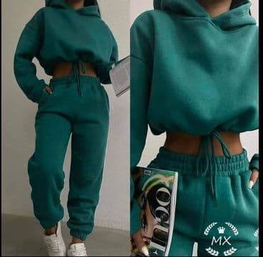 komplet prsluk i pantalone: EXTRA KOMPLET!!!
CENA: 2.900 DINARA 
PAMUK I ELASTIN — 2