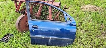 reno 5: PREDNJA DESNA VRATA TEGET 5V ZA PEUGEOT 206 | imam sve delove za — 1