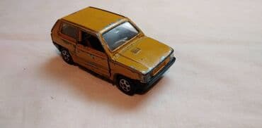 fiat punto igracka: Hot Wheels Mattel Fiat Panda, oko Italy, izgreban, fali inst.tabla i — 1