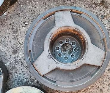 alat za skidanje remenice alternatora: REMENICA B7 ZA AUDI A4 | Audi a4 b7 2.5 tdi remenica radilice — 1