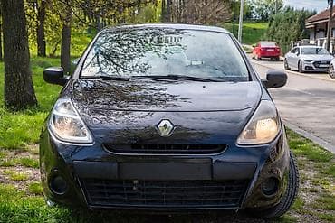 used cars sale: Renault Clio – crna boja, 5 vrata, hečbek Glavne karakteristike: - — 1
