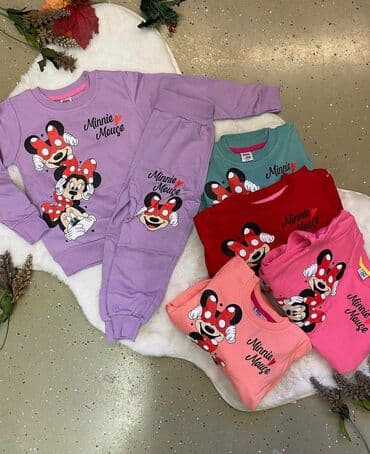 Tracksuit sets: For girls — 1