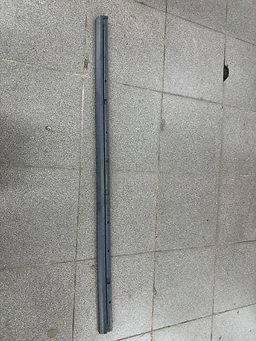 lamela za auto: LAJSNA PREDNJIH LEVIH VRATA ZA VOLKSWAGEN PASSAT B7 - 3AA854939A | — 1