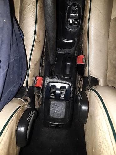 auto otpad lada niva: PREKIDAČ PROZORA ZADNJI ZA PEUGEOT 206 | Prekidač za prozore zadnji — 1