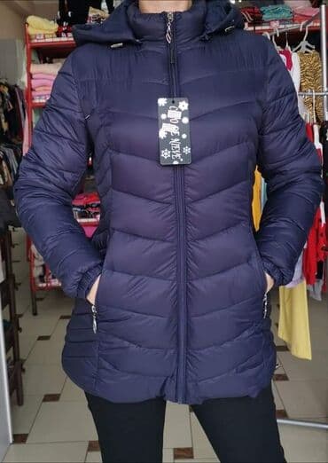 zenske zimske jakne xxl: 3900 din
S, M. L.Xl, 2xl, 3xl — 4