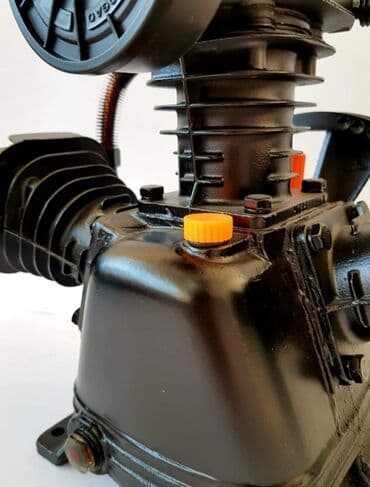 besumni kompresor 50l: Prodajem novu i kvalitetnu kompresorska glava sa 3 klipa. Model — 3