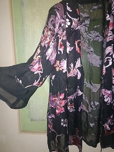 crno odelo i crna kosulja: Lagan ženski kimono/košulja od prozračnog šifona. - Materijal: tanak — 1