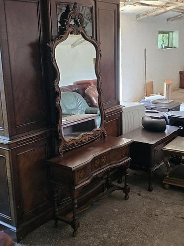 kupujemprodajem stilski nameštaj: Antikni toaletni sto sa ogledalom – masivno drvo - Elegantna — 5