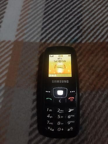 Samsung C120 ispravan telefon radi na sve mreze,baterija dobra uz na lalafo.rs Samsung C120 ispravan telefon radi na sve mreze,baterija dobra uz