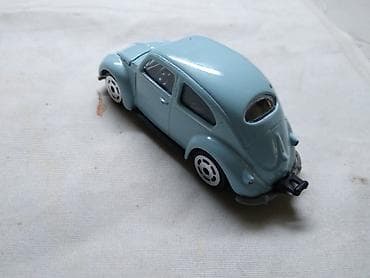 serija: Majorette VW Beetle 1:64 mala ostecenja na 3 mesta.n.Imam jos — 3