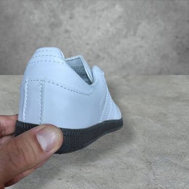c a papuce: Trainers, size - 46 — 3