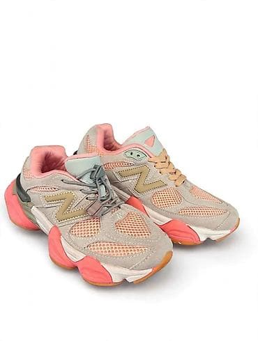 new yorker obuća: New Balance patike – retro chunky dizajn - Model: lifestyle/sportske — 1