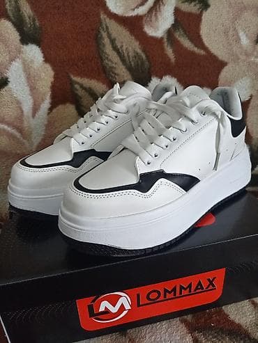 bata cipele type 1: Lommax zenske patike – bele sa crnim detaljima broj 39 - Model: niske — 1