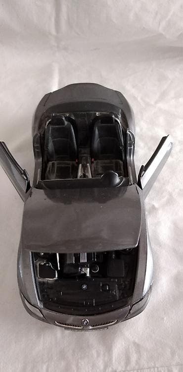 gitare za decu: Maisto BMW Z4. China, fali staklo i volan — 2