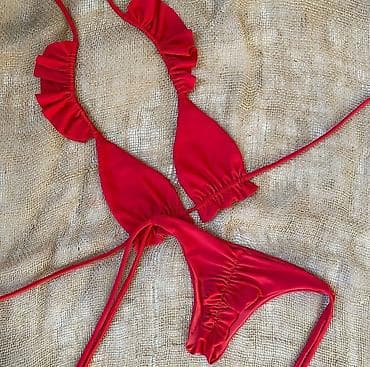 Kupaći kostimi: Dvodelni kupaći kostim – trokut bikini sa volanima - Model — 1