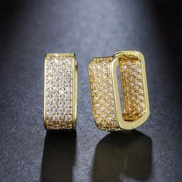 nakit swarovski: ✨Mindjuse 
💫Par 1600 din
💫2 para 1900 din — 18