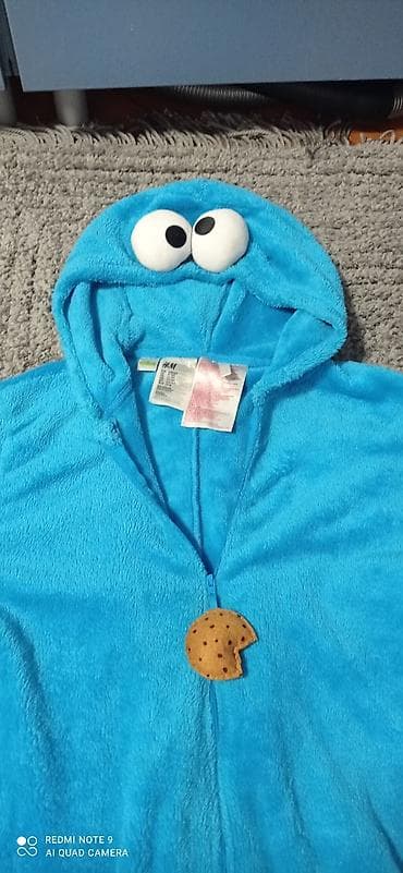 Teddy kombinezon za po kuci ili pizama nenosena samo oprana velicina na lalafo.rs Teddy kombinezon za po kuci ili pizama nenosena samo oprana velicina