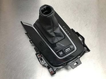 Car Interior Parts: OBLOGA RUČICE MENJAČA ZA TOYOTA COROLLA OD 2013. DO 2023. GOD. | Svi — 1