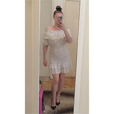 judina žena: Belo žensko mini haljina na tufnice/tačkice sa ramenima na otkrivanje — 6