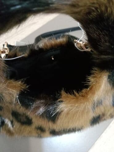 lakovane torbe zenske: Elegant purse, H&M — 3