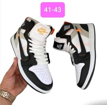 nike running air: RASPRODAJA
Dostupni brojevi na slikama
Cena 3500 din — 4