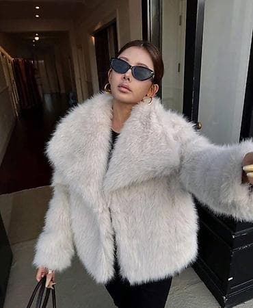 balmain jakne: 💫Elegantna ženska jakna od veštačkog krzna
✅5000 din — 3