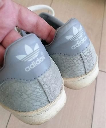 sat na ruci: Adidas Originals Superstar patike – siva/ledeno plava varijanta - — 3