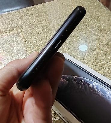 Video igre i konzole: Apple iPhone iPhone Xr, Crn, Face ID — 5