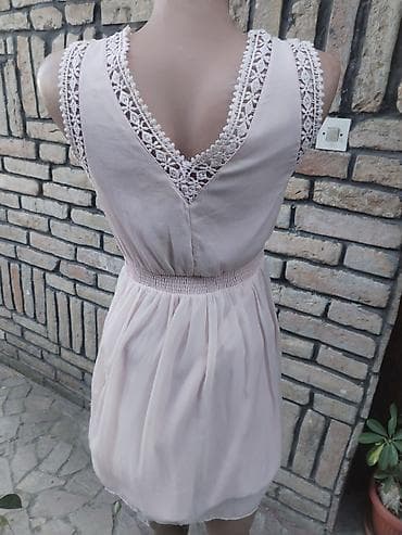 pantalone sa grejacima: Vero Moda haljina, veličina S, super očuvana. - Boja: nežno — 6