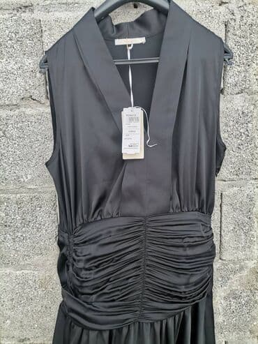 Muška obuća: Asimterična crna haljina za svečane prilike. Nikad nije obučena, s — 4