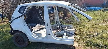 slike auta: | KAROSERIJA ZA HYUNDAI IX20 | — 1