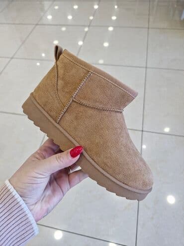 Muška obuća: Ugg mini čizme, bоја - Crna — 3