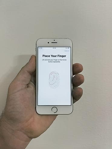 samsung s9 polovan: Iphone 6s beli sa 32 gb memorije, sim free icloud free. Ok očuvan, i — 4