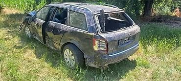 od m: KOMPLET AUTO U DELOVIMA ZA AUDI A4 OD 2001. DO 2005. GOD. | Far — 5