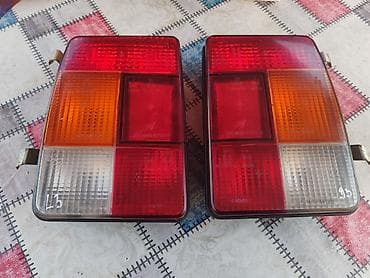kalorifer za kola: Stop lampe leva i desna Lada 2104 Karavan br.3. Polovno. Ocuvano. U — 2