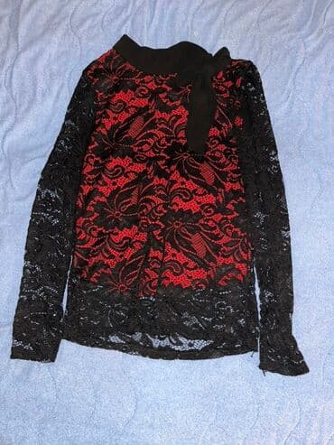 Women's Clothing: Ženska bluza od čipke, dugi rukavi. - Boja: crna čipka preko crvene — 2