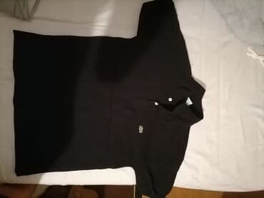 Original LACOSTE majca, nova nije ni jednom nošena, velicina L ali — 2