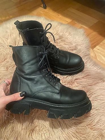 ženske puma patike: Kozne cizme original koza novo preudobne i lagane 2500 din plus poklon — 2