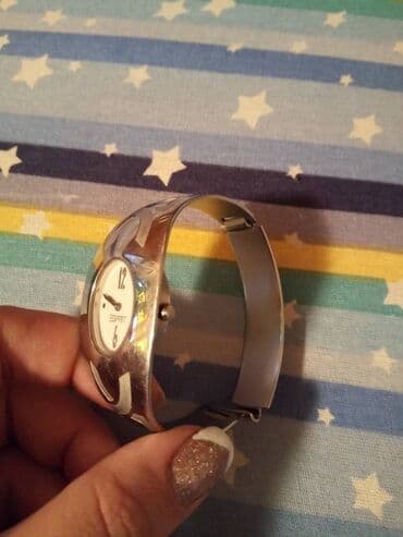 srebrna ogrlica sa krsticem: Classic watch, Esprit, Female — 4