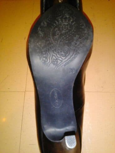 air max tuned 3: Pumps, Graceland, 39 — 5
