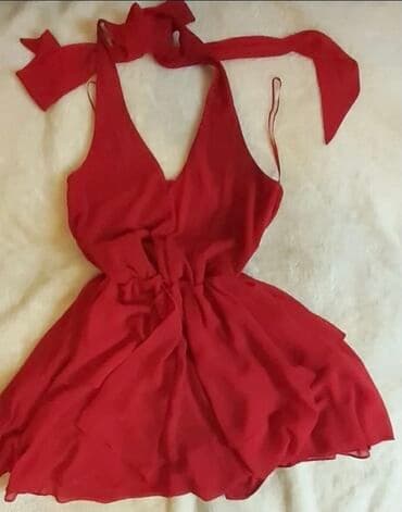 Ski suits: Nova haljina nikad obucena . Postavljena jako lepo stoji — 2