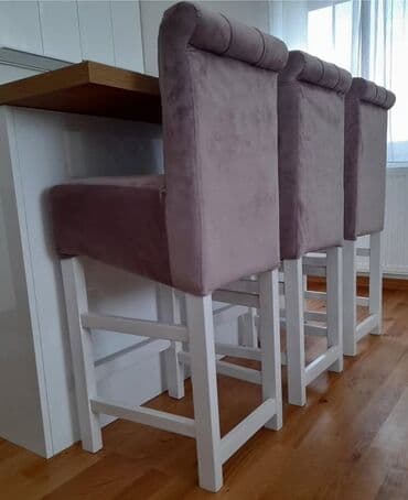 Komode: Barske stolice sa naslonom – ručno tapacirane - Konstrukcija: masivno — 10