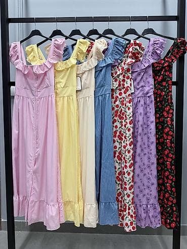 prologic odelo: ❤️Haljina na trešnje – midi dužina, romantičan kroj
✅2900 din — 10