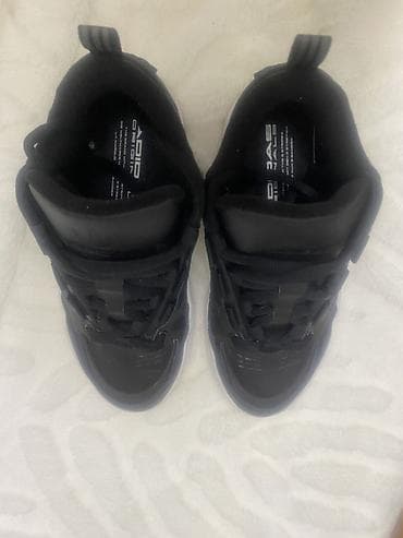 infinity haljina: Adidas patike – crno-bele - Model: Adidas (Originals logo na jeziku i — 6