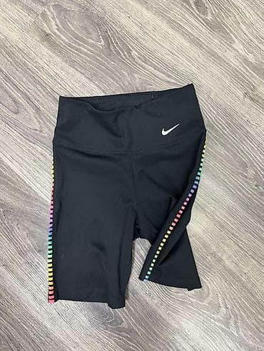 krem farmerke: Nov Nike šorts, veličine XS ili 34 — 5