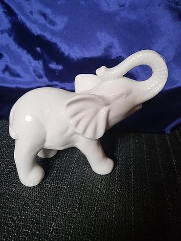 Tekstil: Porcelanska nova,vintaz figura slona — 7
