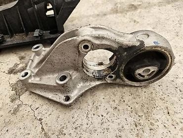 nosac motora ford focus 1.6 tdci cena: NOSAC MOTORA MENJACA ZA CITROEN C4 OD 2002. DO 2008. GOD. | 1 6 — 2
