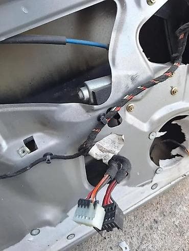pod 2: LANCIA Y PODIZAC STAKLA SA MOTORICEM | Podizac stakla sa motoricem — 2