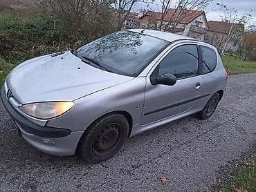 m auto loznica: PEUGEOT 206 - KOMPLETAN AUTO U DELOVIMA | Originalni polovni delovi — 1
