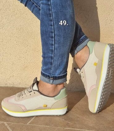 velike patike: Vel. 36, 37, 38, 39, 40 2300 din — 1